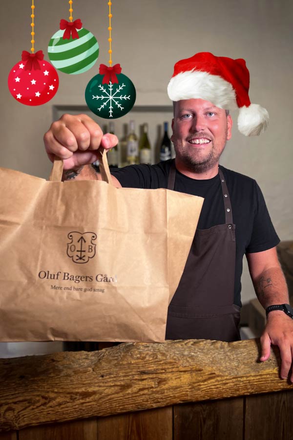 Klassisk hjemmelavet dansk julemad ud af huset til juleaften i Odense