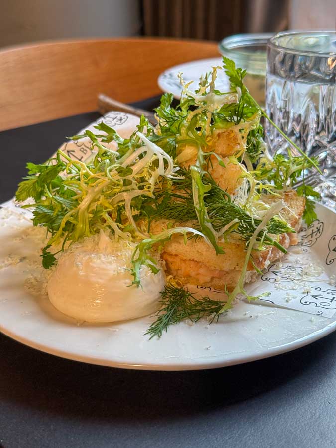 Takeaway-hummertoast-2